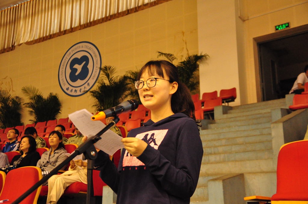经济与管理学院2015级金融工程专业周悦同学发言